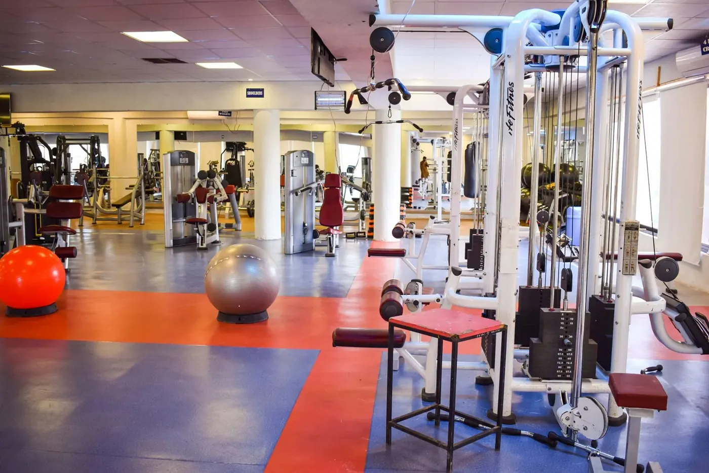 INU iGym strength training equipment