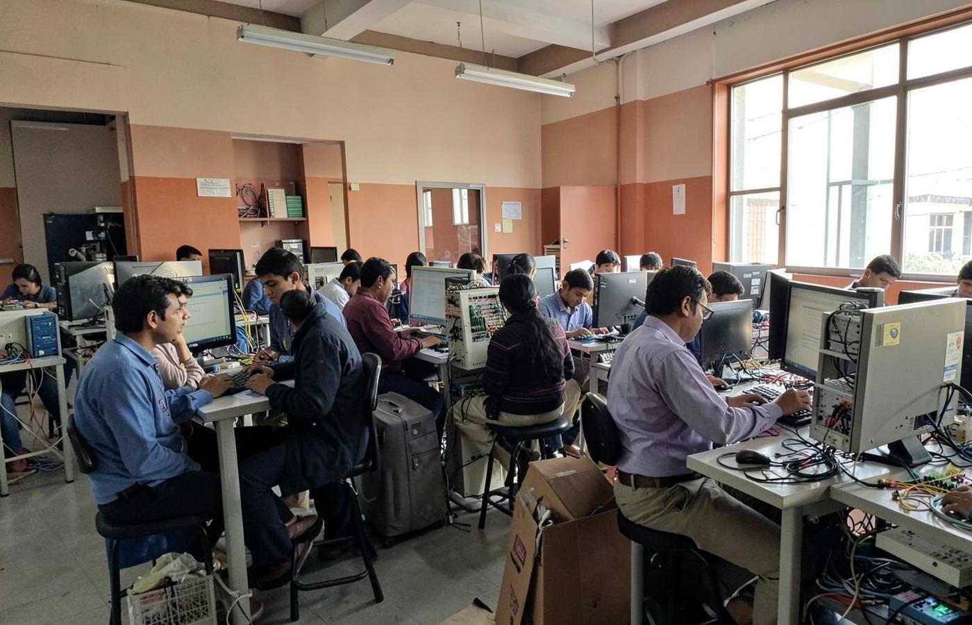 Students working in a networked university engineering laboratory